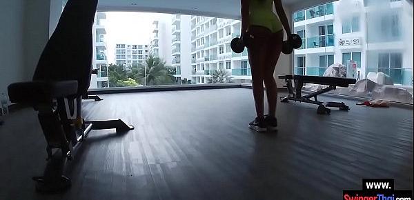  Thai amateur hotel workout before a fuck in the room